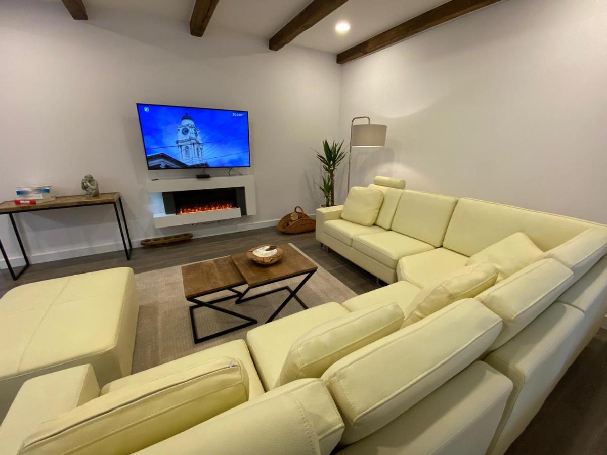 Luksusowa Willa Pod Lasem, Otwock - Shared Garden, Sauna, Wood Hot Tub! Hot Tub Seasonal! المظهر الخارجي الصورة